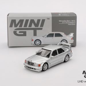 MiniGT Mercedes-Benz 190E 2.5-16 Evolution II